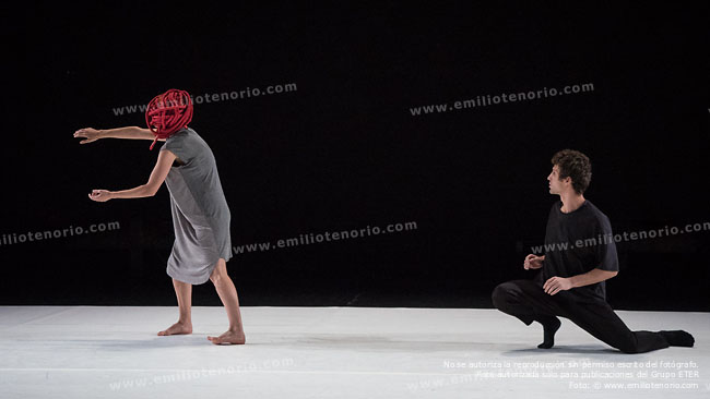 ETER.COM - Antonio Ruz - Presente - Teatros del Canal - fotos: © Emilio Tenorio